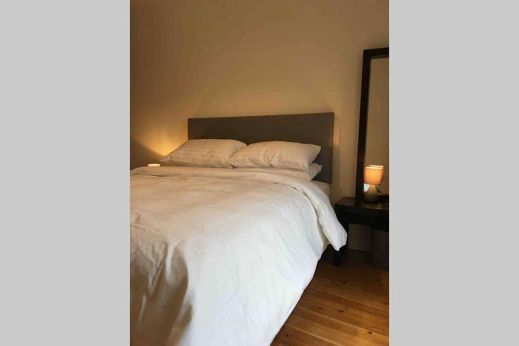 Apartment 4, Clifden Bay Apartments Esterno foto